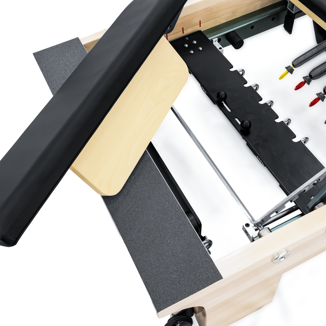 Movable Spring Bar Wooden Reformer