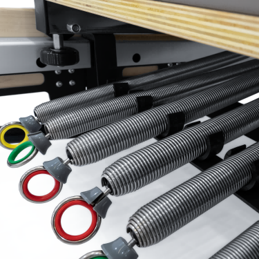 Foldable Reformer with Semi-Automatic