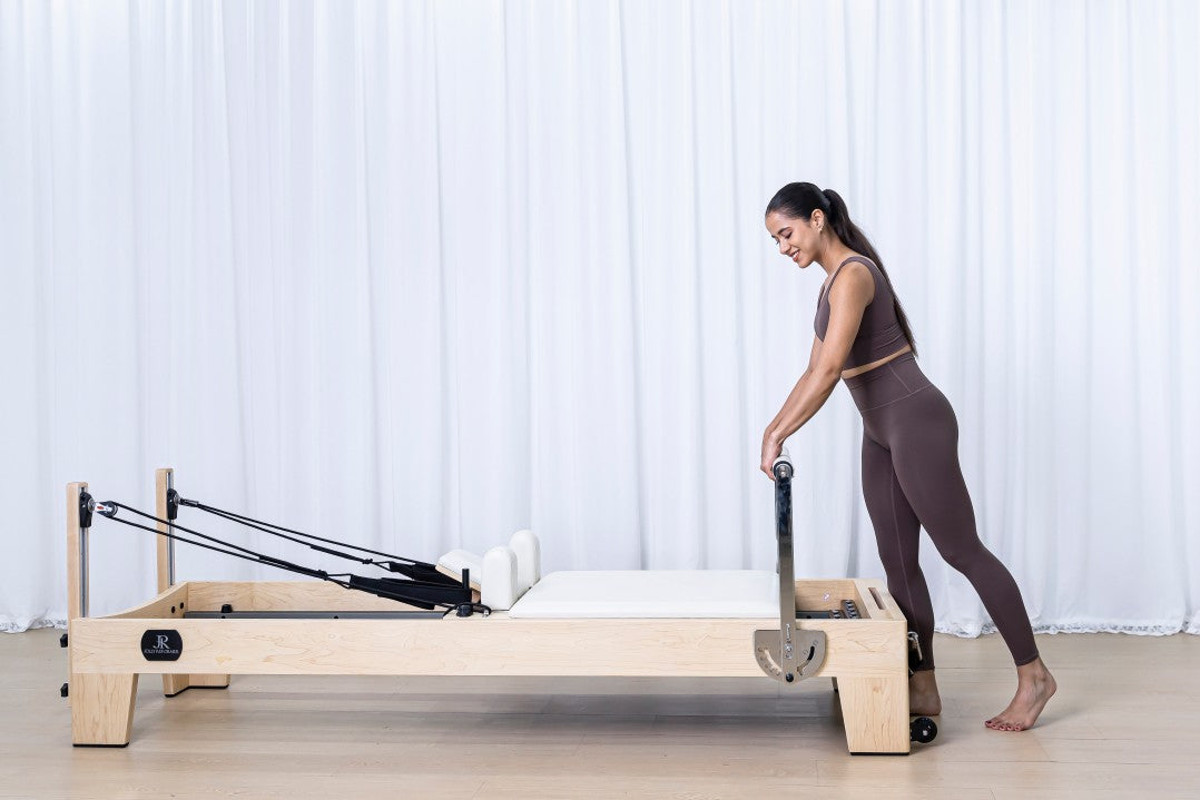 Wooden Reformer with Automatic Cord Retracting